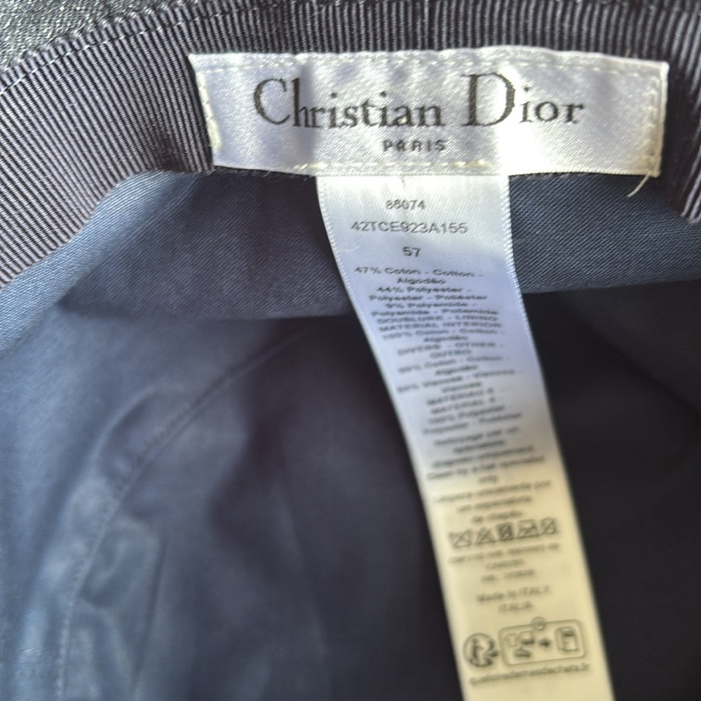 EUC DIOR womens dark blue denim bucket hat size 57 signature raised pattern - Picture 5 of 7